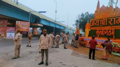 Police personnel keep vigil after security arrangements heightened before the arrival of Prime Minister Narendra Modi, in Ayodhya (ANI)