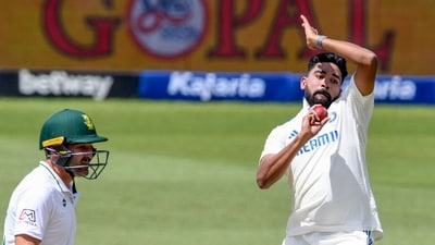 India's Mohammed Siraj throws a ball on the 2nd Test Day 1 vs South Africa (BCCI Twitter) India's Mohammed Siraj throws a ball on the 2nd Test Day 1 vs South Africa (BCCI Twitter)