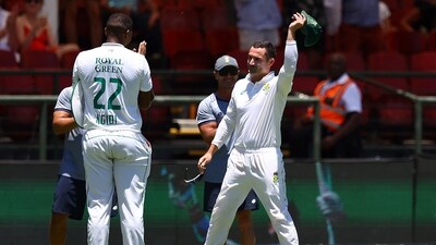 South Africa's Dean Elgar walks onto the field during his last Test match&nbsp; (REUTERS)