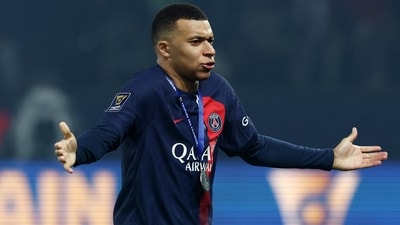 Paris St Germain's Kylian Mbappe celebrates after winning the Trophee des Champions (REUTERS)