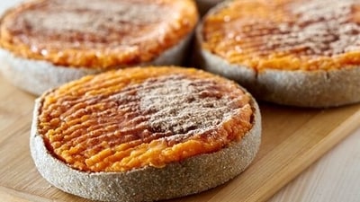Sklandrausis from Latvia: Sklandrausis is a traditional Latvian dessert originating from the region of Kurzeme. It is a sweet pastry made from rye flour and filled with a mixture of grated carrots, sugar, and spices like cinnamon and cloves. (Pinterest) Sklandrausis from Latvia: Sklandrausis is a traditional Latvian dessert originating from the region of Kurzeme. It is a sweet pastry made from rye flour and filled with a mixture of grated carrots, sugar, and spices like cinnamon and cloves. (Pinterest)