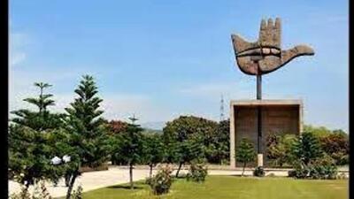 Though Chandigarh had sought ₹7,000 crore for the year 2023-24, it received an allocation of ₹6,087.10 crore. With the additional budget, there has been an increase of 9.71% and the total budget has now reached ₹6,678 crore. (HT FILE) Though Chandigarh had sought ₹7,000 crore for the year 2023-24, it received an allocation of ₹6,087.10 crore. With the additional budget, there has been an increase of 9.71% and the total budget has now reached ₹6,678 crore. (HT FILE)