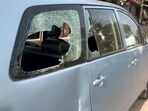 North 24 Parganas: The windows of a vehicle in which a team of the Enforcement Directorate (ED) was traveling are broken after it was attacked during a raid in West Bengal's Sandeshkhali.
North 24 Parganas: The windows of a vehicle in which a team of the Enforcement Directorate (ED) was traveling are broken after it was attacked during a raid in West Bengal's Sandeshkhali.