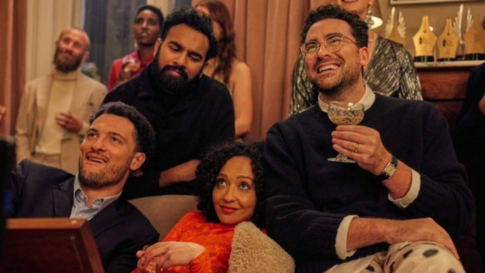 Good Grief review: Dan Levy's directorial debut is dull and disappointing | Hollywood - Vimarsana News