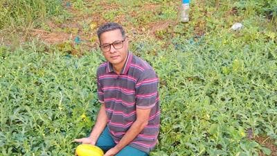 Panvel innovator grows exotic fruits in tropical climate Panvel innovator grows exotic fruits in tropical climate
