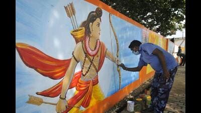 An artist making a beautiful painting of Lord Ram. (Deepak Gupta/Hindustan Times File Photos) An artist making a beautiful painting of Lord Ram. (Deepak Gupta/Hindustan Times File Photos)