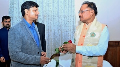 Mayank Srivastava with the CM. Mayank Srivastava with the CM.
