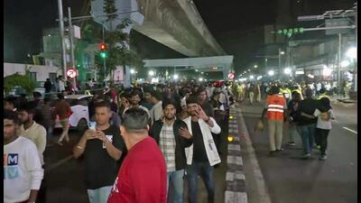 People celebrate New Year on a Bengaluru street. (HT Photo)