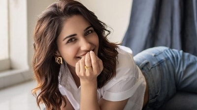 Ruhani Sharma says she doesn't want to play run-of-the-mill roles (Instagram) Ruhani Sharma says she doesn't want to play run-of-the-mill roles (Instagram)