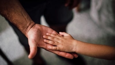 Caring for children with blood cancer: A guide for parents (Photo by Pexels)