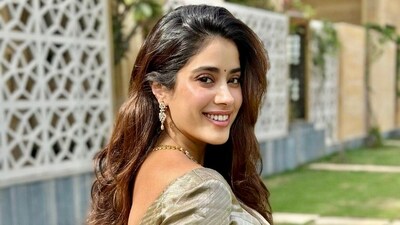 Janhvi Kapoor welcomed New Year in a spiritual manner.