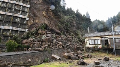 The death toll from Japan's New Year's Day earthquake topped 100 on Saturday, with over 200 people still missing, marking the country's deadliest quake in nearly eight years. The magnitude 7.6 earthquake that struck Japan's west coast caused widespread destruction, leaving 23,000 homes without power in the Hokuriku region. (AFP) The death toll from Japan's New Year's Day earthquake topped 100 on Saturday, with over 200 people still missing, marking the country's deadliest quake in nearly eight years. The magnitude 7.6 earthquake that struck Japan's west coast caused widespread destruction, leaving 23,000 homes without power in the Hokuriku region. (AFP)