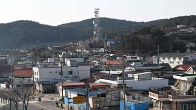 This general view shows a village of Yeonpyeong island, near the 'northern limit line' sea boundary with North Korea. (AFP) This general view shows a village of Yeonpyeong island, near the 'northern limit line' sea boundary with North Korea. (AFP)