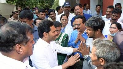 YSR Congress Party president YS Jagan Mohan Reddy and TDP chief N Chandrababu Naidu have begun the process of candidates’ selection for the crucial Lok Sabha and assembly polls. (ANI) YSR Congress Party president YS Jagan Mohan Reddy and TDP chief N Chandrababu Naidu have begun the process of candidates’ selection for the crucial Lok Sabha and assembly polls. (ANI)