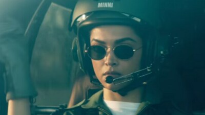 The new song from Deepika Padukone and Hrithik Roshan-starrer Fighter will be released on January 8 The new song from Deepika Padukone and Hrithik Roshan-starrer Fighter will be released on January 8