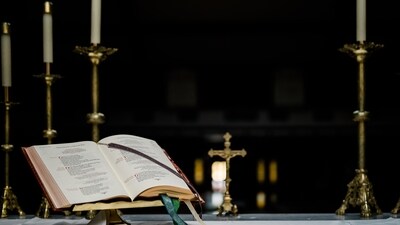 Orthodox Christmas traditions can vary significantly between different countries and regions, showcasing diverse cultural influences and historical contexts. (Unsplash) Orthodox Christmas traditions can vary significantly between different countries and regions, showcasing diverse cultural influences and historical contexts. (Unsplash)