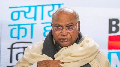 Congress President Mallikarjun Kharge during the launch of logo and anthem for the Bharat Jodo Nyay Yatra, in New Delhi, Saturday, Jan. 6, 2024. (PTI) Congress President Mallikarjun Kharge during the launch of logo and anthem for the Bharat Jodo Nyay Yatra, in New Delhi, Saturday, Jan. 6, 2024. (PTI)