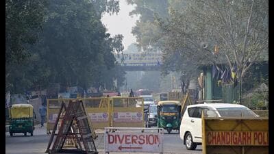 Even one year after the agitation was launched on January 7, 2023, one side of the road towards Chandigarh’s Sector 51 remains closed, forcing commuters to move on the wrong side. (Ravi Kumar/HT)