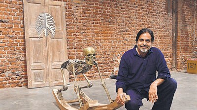 Mumbai, India – Jan 02, 2024: Artist Sudarshan Shetty at IFBC, Ballaerd Estate, in Mumbai, India, on Tuesday, Jan 02, 2024. (Photo by Bhushan Koyande/HT Photo) Mumbai, India – Jan 02, 2024: Artist Sudarshan Shetty at IFBC, Ballaerd Estate, in Mumbai, India, on Tuesday, Jan 02, 2024. (Photo by Bhushan Koyande/HT Photo)