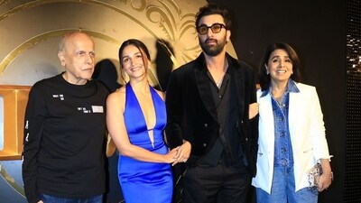 Ranbir Kapoor arrived with his family for the Animal success bash. He was accompanied by his mom Neetu Kapoor, wife Alia Bhatt and filmmaker father-in-law Mahesh Bhatt. Animal is Ranbir's highest grossing film now. Ranbir Kapoor arrived with his family for the Animal success bash. He was accompanied by his mom Neetu Kapoor, wife Alia Bhatt and filmmaker father-in-law Mahesh Bhatt. Animal is Ranbir's highest grossing film now. 
