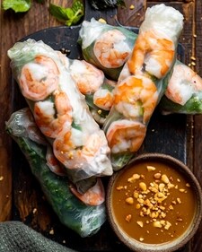 Shrimp spring rolls with a peanut sauce is perfect for summer lunch (Instagram) Shrimp spring rolls with a peanut sauce is perfect for summer lunch (Instagram)