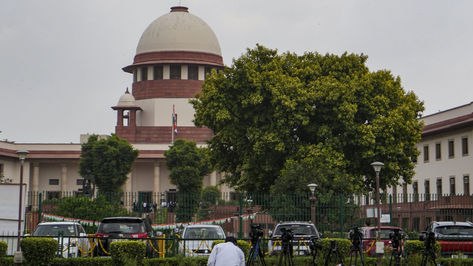 Bilkis Bano case: Supreme Court says Gujarat government 'usurped power' | Latest News India - Vimarsana News