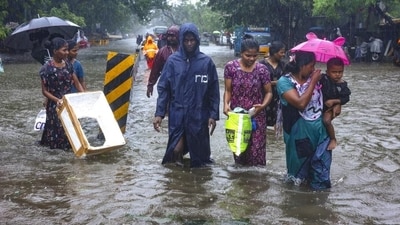 Chennai rains: Schools, colleges closed in Tamil Nadu cities (PTI)