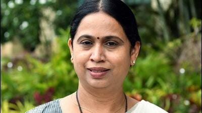 Karnatak women and child development minister Lakshmi Hebbalkar clarified that she intended to encourage Kannadigas from border areas. (ANI) Karnatak women and child development minister Lakshmi Hebbalkar clarified that she intended to encourage Kannadigas from border areas. (ANI)