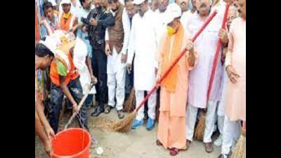 Many Uttar Pradesh cities do well in cleanliness survey; award ceremony on January 11 (File photo) Many Uttar Pradesh cities do well in cleanliness survey; award ceremony on January 11 (File photo)