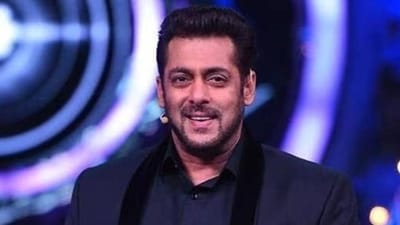 Two men were detained for allegedly trying to enter the farmhouse of film actor Salman Khan in Panvel in neighbouring Raigad district and later allowed to go after questioning, a Navi Mumbai police official said on Monday.