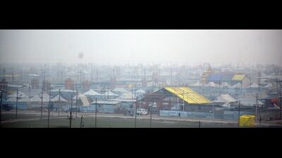 Tent city taking shape for the Magh Mela-2024 on the banks of Sangam in Prayagraj. (HT Photo)