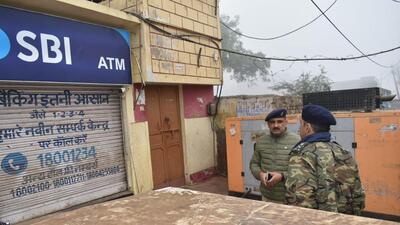 The incident happened at about 3am on Monday amid dense fog at Kagarol town in Uttar Pradesh’s Agra district.