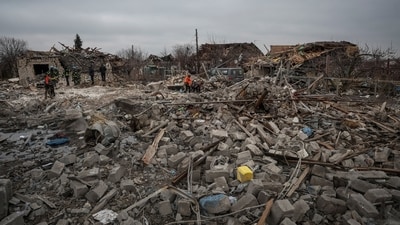 Russia launched a large-scale missile attack across Ukraine on Monday morning, said Ukraine's officials (REUTERS)