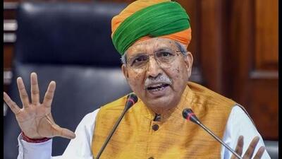 Union law minister Arjun Ram Meghwal has written to Union minister of housing and urban development Hardeep Puri demanding a detailed inquiry into  ₹1,000 crore allocated to the Jalandhar municipal corporation (MC) under the smart city project .