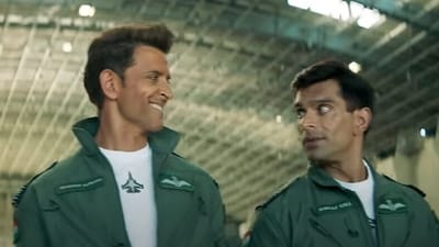 Hrithik Roshan and Karan Singh Grover in Fighter's new song Heer Aasmani Hrithik Roshan and Karan Singh Grover in Fighter's new song Heer Aasmani
