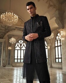 At the cocktail party, keep it classy in a black lace work kurta and trousers (Photo: Instagram) At the cocktail party, keep it classy in a black lace work kurta and trousers (Photo: Instagram)