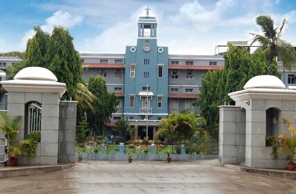 CMC, Vellore (Lubap / Wikimedia Commons) CMC, Vellore (Lubap / Wikimedia Commons)