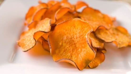 Sweet Potato Chips: Homemade sweet potato chips are a tasty and wholesome snack option for Pradosh Vrat, providing a satisfying crunch without compromising on the fasting guidelines.&nbsp;&nbsp;(Unsplash)