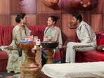 Ankita Lokhande's mom met her and Vicky Jain in Bigg Boss 17 house. Ankita Lokhande's mom met her and Vicky Jain in Bigg Boss 17 house.