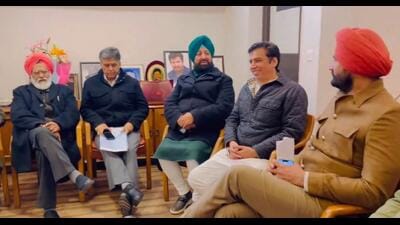 Amid growing tussle between the Punjab Congress leadership and him, several party leaders on Tuesday sought immediate decisive steps to discipline former minister Navjot Singh Sidhu for holding rallies without consulting the state unit. Amid growing tussle between the Punjab Congress leadership and him, several party leaders on Tuesday sought immediate decisive steps to discipline former minister Navjot Singh Sidhu for holding rallies without consulting the state unit.