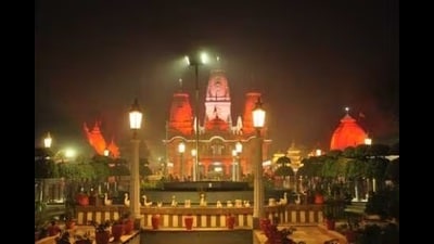Gorakhnath temple in Gorakhpur decked up for Makar Sankranti. (HT File Photo) Gorakhnath temple in Gorakhpur decked up for Makar Sankranti. (HT File Photo)