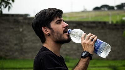 Health concerns soar as new research exposes high levels of nanoplastics in bottled water (Photo by Pexels) Health concerns soar as new research exposes high levels of nanoplastics in bottled water (Photo by Pexels)
