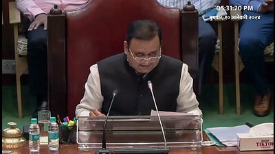 Maharashtra Assembly Speaker Rahul Narwekar pronounces the verdict in Shiv Sena MLAs' disqualification on Wednesday. (ANI) Maharashtra Assembly Speaker Rahul Narwekar pronounces the verdict in Shiv Sena MLAs' disqualification on Wednesday. (ANI)