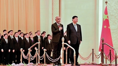 Beijing: Chinese President Xi Jinping with Maldives' President Mohamed Muizzu, in Beijing, Wednesday, Jan. 10, 2024. Xi Jinping officially welcomed Mohamed Muizzu who is currently on a state visit to China. (PTI Photo) (PTI) Beijing: Chinese President Xi Jinping with Maldives' President Mohamed Muizzu, in Beijing, Wednesday, Jan. 10, 2024. Xi Jinping officially welcomed Mohamed Muizzu who is currently on a state visit to China. (PTI Photo) (PTI)