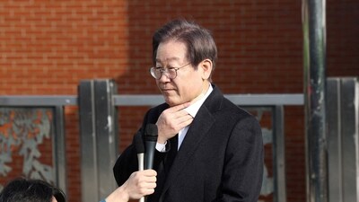 South Korea's opposition Democratic Party leader Lee Jae-myung speaks after being discharged at Seoul National University Hospital in Seoul, South Korea. (Reuters)