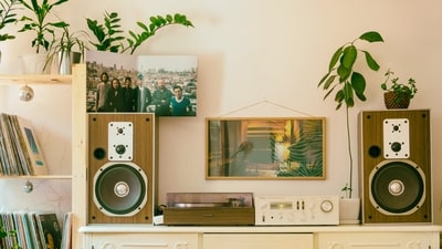 Dive into audio bliss with Philips speakers to enhance your audio experience. (Pexels) Dive into audio bliss with Philips speakers to enhance your audio experience. (Pexels)