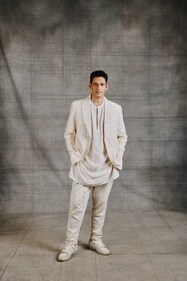 Vijay Varma in a monotone style in a white blazer, kurta and pyjama set (Photo: Instagram) Vijay Varma in a monotone style in a white blazer, kurta and pyjama set (Photo: Instagram)