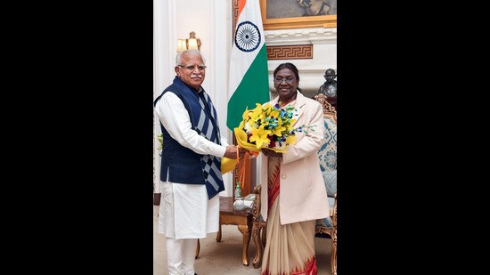 Haryana chief minister Manohar Lal Khattar calls on President Droupadi Murmu, at Rashtrapati Bhavan, in New Delhi on Wednesday. (ANI)