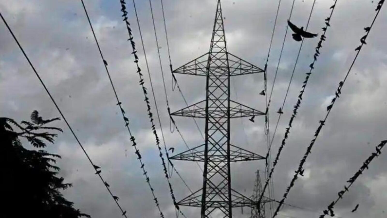 MSEDCL snaps 653 illegal power connections in Pune region - Vimarsana News