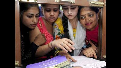 A total of 1,171 applicants have applied for the entry-level admissions in Chandigarh government schools (HT File)